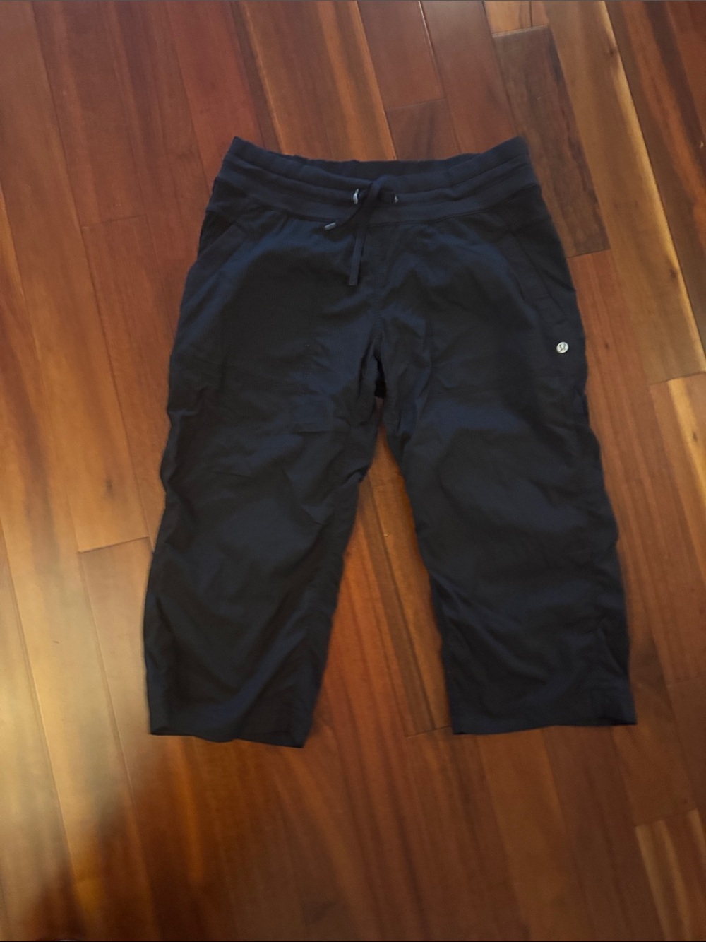 Lululemon Women’s Drawstring Crop Pants